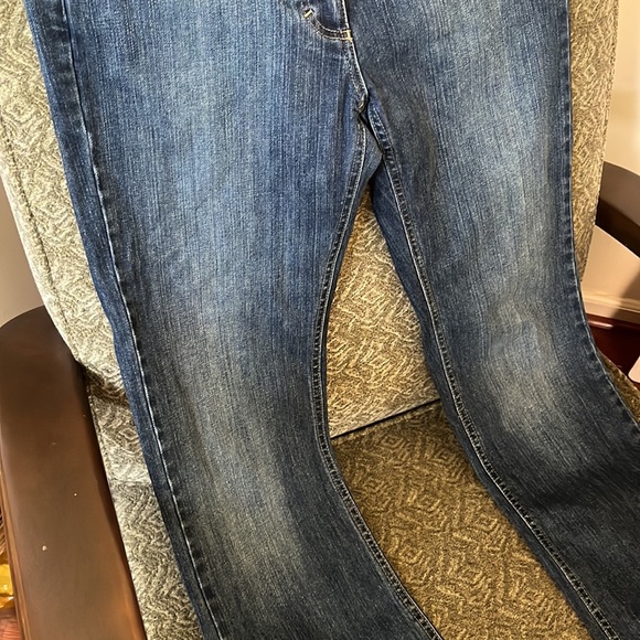 Authentic Burberry woman’s size 10 Jeans - Picture 3 of 16